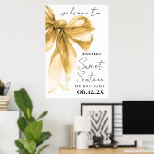 Poster Bienvenue Gold Bow Coquette Script Sweet 16 (Bureau à domicile)