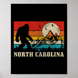 Poster Bigfoot de Caroline du Nord Montagnes Vintage Rand