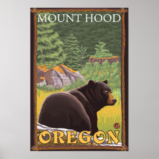 Poster Black Bear in Forest - Mount Hood, Oregon