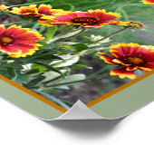 Poster Blanche Fleur Rouge Et Jaune Faisée Abstraite (Coin)