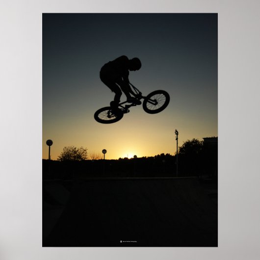 Poster BMX freestyler cascade saut (Devant)