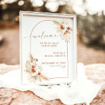 Poster Boho Pampas Grass Fête des mariées Bienvenue<br><div class="desc">Cette belle affiche de bienvenue personnalisable présente un design minimaliste avec un schéma de couleurs terreuses et désertiques - parfait pour un événement saturé de tons neutres et est une belle façon d'accueillir chaleureusement vos invités à votre mariage, douche nuptiale, baby shower ou événement spécial. Modifiez facilement la plupart des...</div>