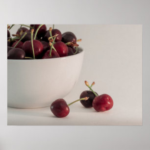 Poster Bol de cerises rouges fraîches dans des tons feutr