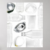 Poster Bouteilles, tasses et boîtes en aluminium en plast (Devant)