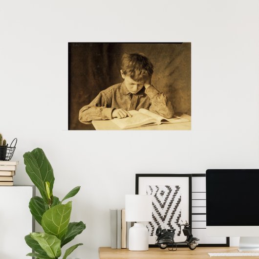 Poster Boy Study par Lewis Hine (Bureau à domicile)
