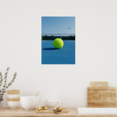Poster Bright Tennis Ball on Blue Court View (Cuisine)