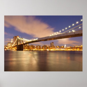 Poster Brooklyn Bridge et Manhattan à la nuit.