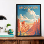 Poster Bryce Canyon National Park Travel Art Vintage<br><div class="desc">Design d'illustration vectorielle de Bryce Canyon. Le parc est une vaste réserve dans le sud de l'Utah,  connue pour ses hoodoos couleur pourpre,  qui sont des formations rocheuses en forme de flèche.</div>
