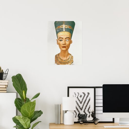 Poster Bust of Queen Nefertiti, front view, from the stud (Bureau à domicile)
