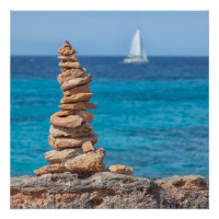 Cairn à la mer Méditerranée