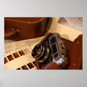 Poster Caméra analogique vintage en coque marron cuir