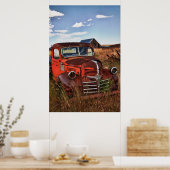 Poster Camion rouille orange Dodge avec ferme abandonnée (Cuisine)