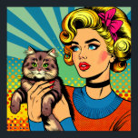 Poster Cartoon Comic Pop Art Femmes tenant un chat<br><div class="desc">Art de la bande dessinée rétro pop art réalisé avec une femme du milieu du siècle tenant un chat mignon. Un art lumineux et coloré.</div>