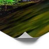 Poster Cascade tropicale luxuriante entourée de verdure (Coin)