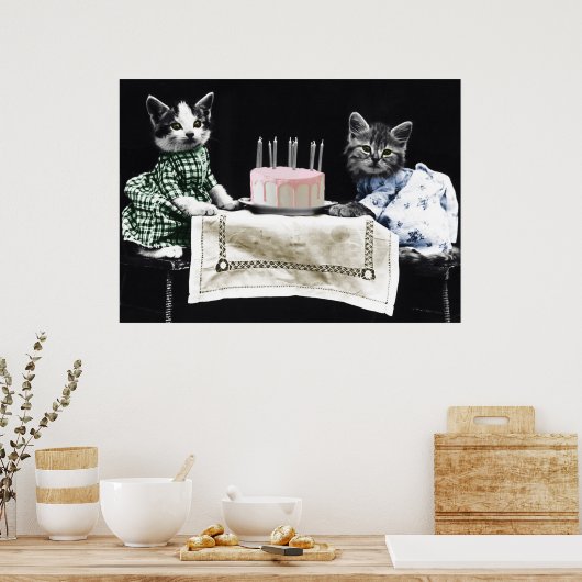 Poster Cats celebrating a birthday with cake and candles (Cuisine)