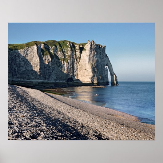 Poster Célèbre plage de galets et falaise Aval d'Etretat (Devant)