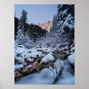 Poster Chaîne de montagnes de Geisler enneigée