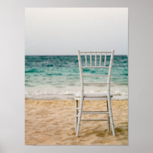 Poster Chaise blanche sur la plage