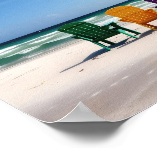 Poster Chaises de couleur vive sur une plage vide (Coin)