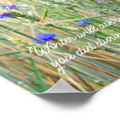 Poster Champ de blé avec fleurs de maïs bleues (Coin)