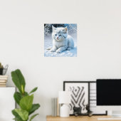 Poster Chat blanc mignon jouant dans la neige (Bureau à domicile)