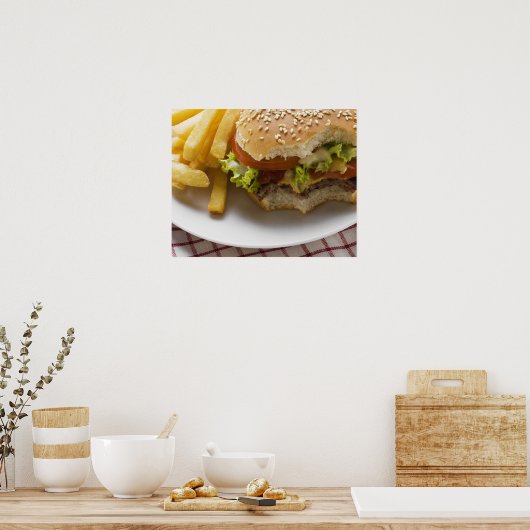 Poster Cheeseburger, morsures prises, avec frites (Cuisine)