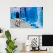 Poster Chien dans la ville bleue (Bureau à domicile)