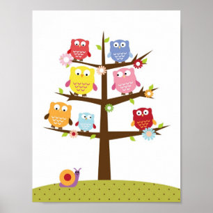 Poster Chouettes de pépinière sur un mur d'arbre
