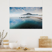 Poster Ciel bleu nuageux reflétant dans le lac (Cuisine)