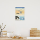 Poster Cinq mouettes au-dessus d'une mer turbulente par O (Cuisine)
