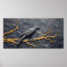 Corbeau perché en bas relief sur le mur d'ardoise