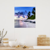 Poster Coucher de soleil avec palmiers et plage rocheuse (Cuisine)
