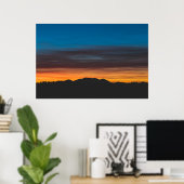Poster Coucher de soleil brûlant au-dessus de la silhouet (Bureau à domicile)