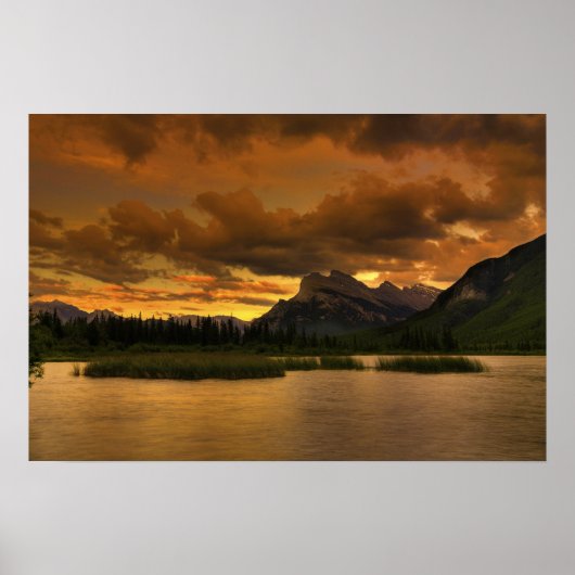 Poster Coucher de soleil des lacs Vermillion (Devant)
