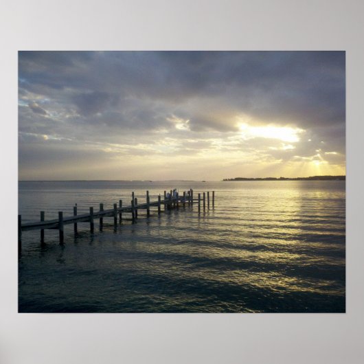 Poster Coucher de soleil sur l'affiche du quai dans le su (Devant)