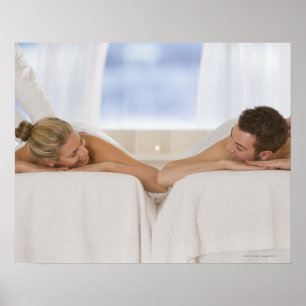 Poster Couples obtenant des massages