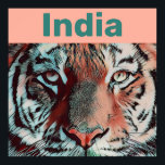 Poster Creative Wildlife Tiger Pop Art India Travel<br><div class="desc">C'est un portrait moderne de la faune, dans le style pop art d'un Tigre du Bengale, qui fait face de près. Ce magnifique gros chat rayé de la jungle est originaire du pays de l'Inde alors j'ai ajouté un élément typographique avec le mot : l'Inde sur une bannière haut en...</div>