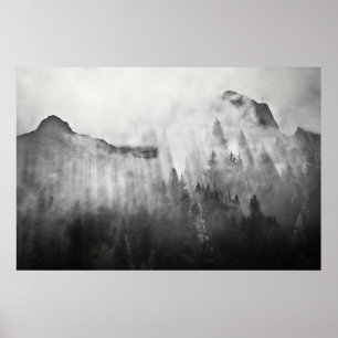 Poster Croix sur le sommet des monts Foggy