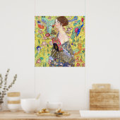 Poster Dame avec ventilateur par Gustav Klimt (Cuisine)