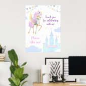 Poster d'anniversaire avec une adorable licorne. (Bureau à domicile)