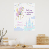 Poster d'anniversaire avec une adorable licorne. (Cuisine)