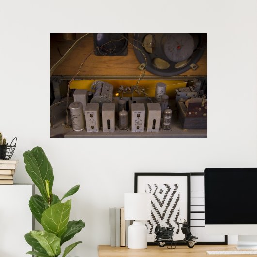 Poster dans l'ancienne radio (Bureau à domicile)