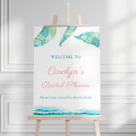 Poster de bienvenue de la Fête des mariées de plag<br><div class="desc">Le feuillage tropical dans différentes nuances de vert turquoise se combine avec une pop de texte fuchsia.</div>