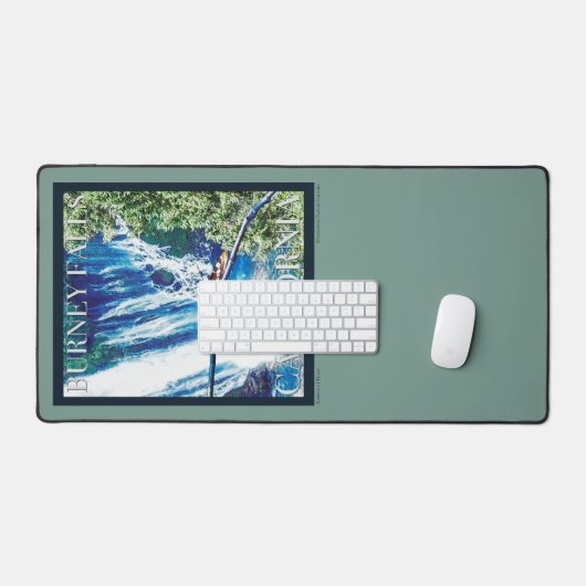 Poster de Burney Falls, CA (Clavier et souris)