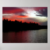 Poster de Walden Pond - Nuages rouges profonds (Devant)