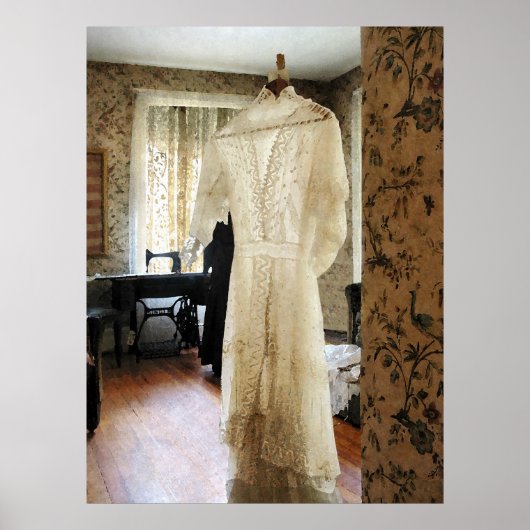Poster DÉBUT DE LA Robe Mariage DE MOINS DE 20 $ - 19e si (Devant)
