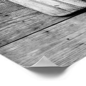 Poster Des avirons sont accrochés sur un hangar en bois à (Coin)