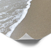 Poster Des empreintes de pieds dans le sable. (Coin)