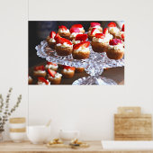Poster Dessert de délicieux cakes aux fraises (Cuisine)