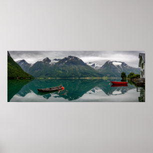 Poster Deux barques à bascule avec réflexion dans une aff